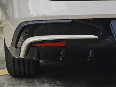 2027�� ���� 302 Max�����״��