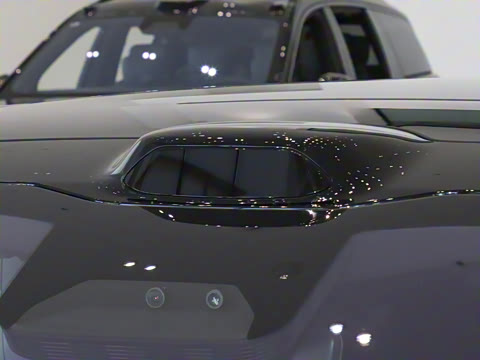 2025�� 100kWh Touring