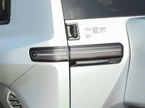 2025�� 501KM ����Ultra��