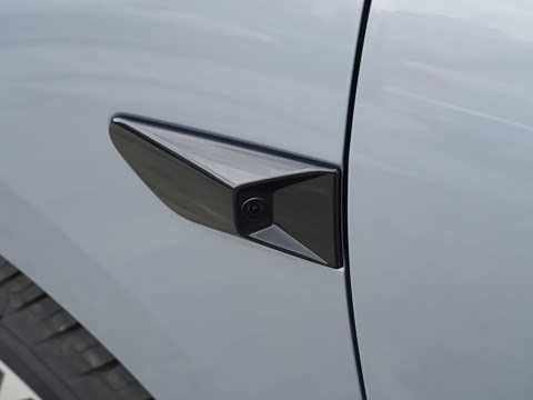 2026�� DM-i 320KM׿Խ��