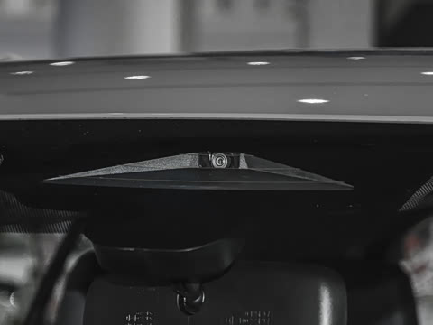 2026�� 2.0L ����������