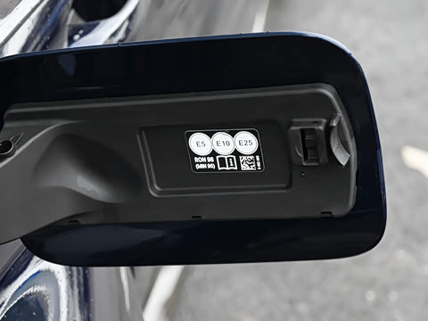 2026�� M3���а� M xDrive ������