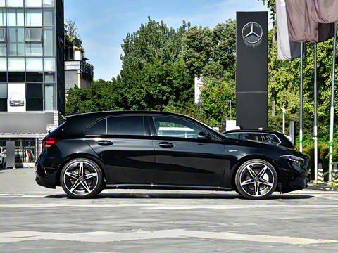 2026�� AMG A 35 4MATIC