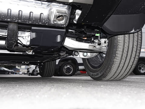 2025�� 215Զ�а�