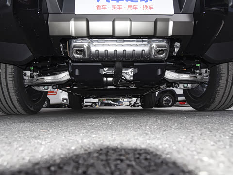 2025�� 215Զ�а�