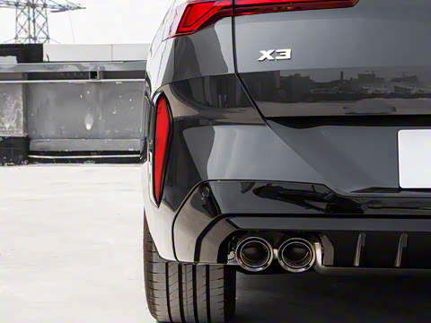 2025�� M50 xDrive