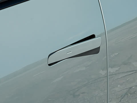 2027�� 1.5T �����