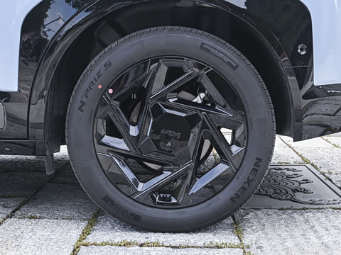 2027�� 1.5T �����