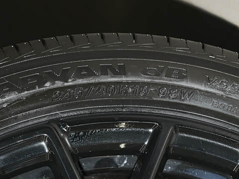 2026�� 2.0T Trophy+ �����˶���