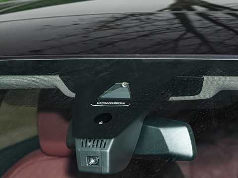 2026�� 330Li M�˶���ҹ��װ