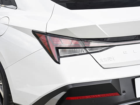 2026�� 1.5L CVT LUX����
