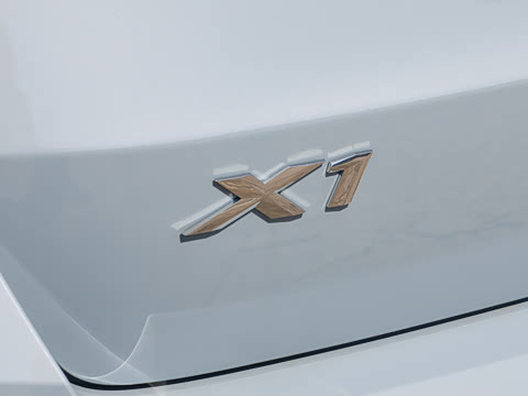 2025�� sDrive25Li M�˶���װ