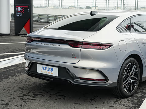 2025�� EV �Ǽݰ� 635KM�����״��콢��