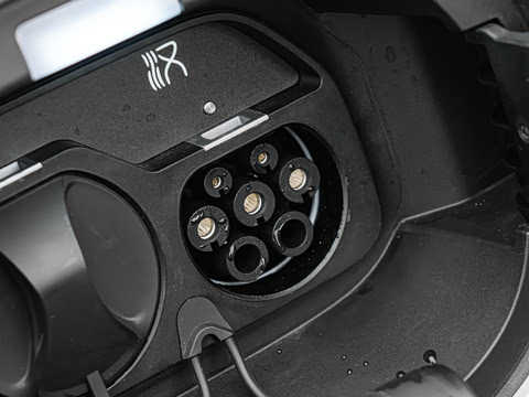 2025�� EV �Ǽݰ� 635KM�����״��콢��