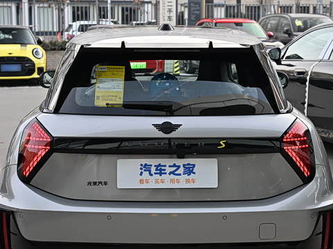 2025�� 463km COOPER SE ������