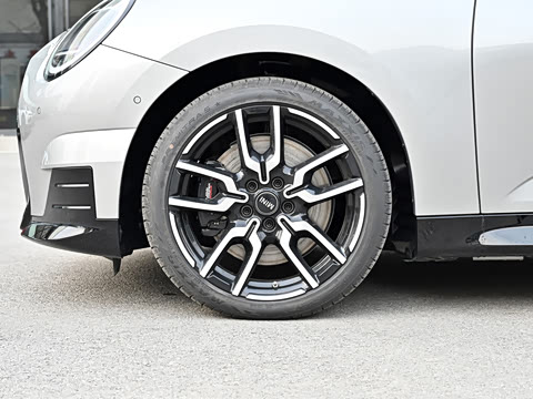 2026�� 463km COOPER SE ������