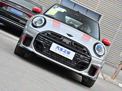2025�� JOHN COOPER WORKS CABRIO