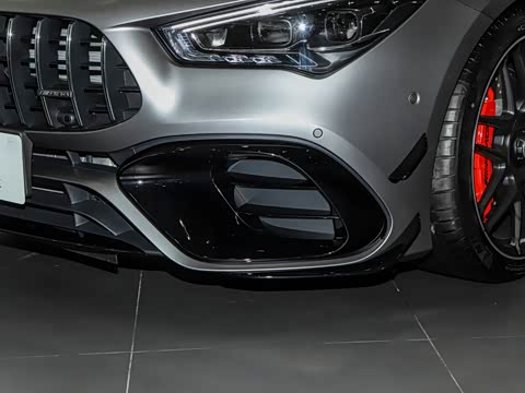 2025�� AMG CLA 45 S 4MATIC+