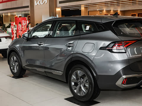 2025�� 2.0T ��������������