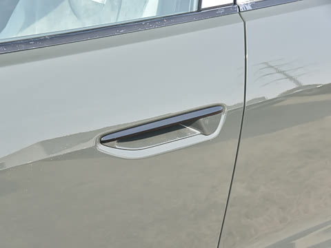 2026�� 2.0T �˶���