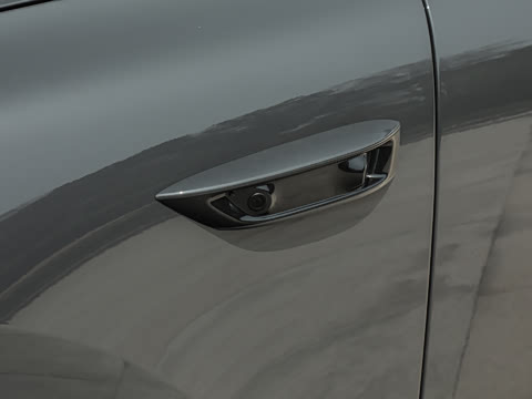 2026�� quattro Ǭ���Ǽݰ�