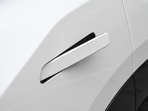 2026�� 610 Max