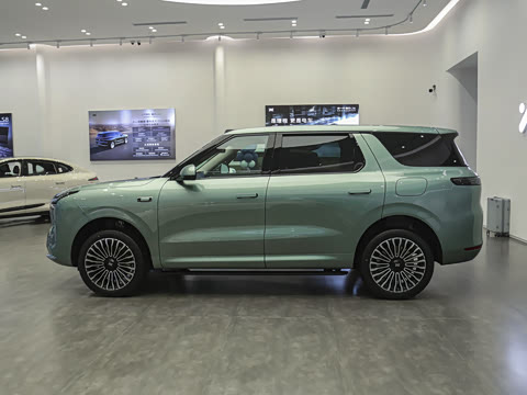 2026�� 66 Ultra ����������