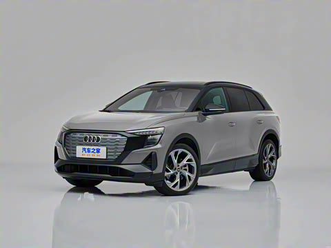 2023�� 50 e-tron quattro ��ҫ�� ������װ