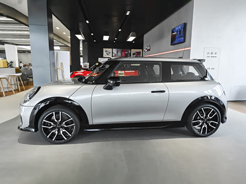 2026�� 2.0T COOPER S ��ɫ��Ƶ ���Ű�