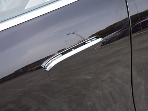 2025�� �Ŀ� E 260 L