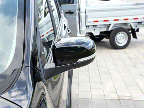 2025�� 1.5L ������