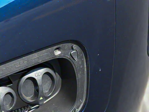 2025�� �Ŀ� 350 Max���������״��