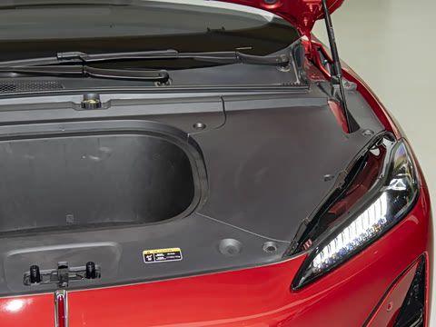 2025�� 750��