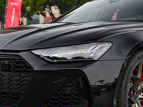 2025��  RS 6 4.0T Avant performance