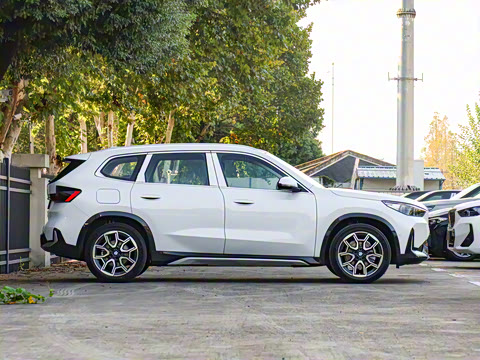 2025�� xDrive30L X�����װ