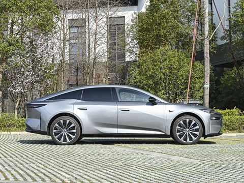 2026�� 710 Ultra�����״��