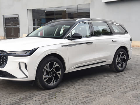 2026�� 2.0T ������춯��