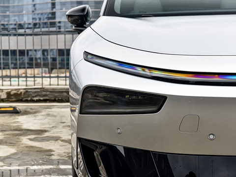 2026�� ���� 1550 Max �Ƽ���