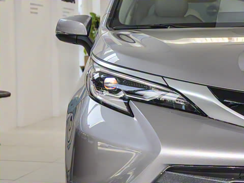 2026�� 2.5L ˫������������