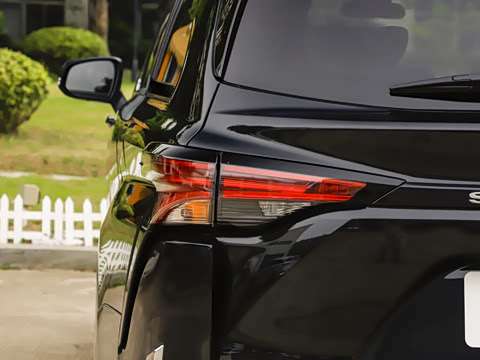 2026�� 2.5L ����׿��318��