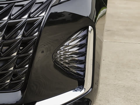 2026�� 2.5L ����׿��318��