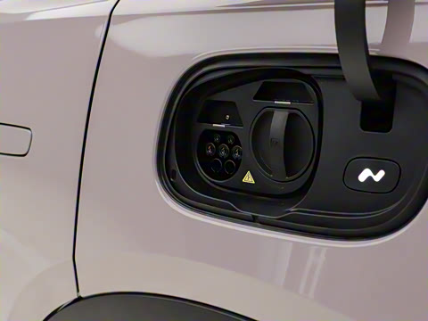 2025�� 85kWh ������