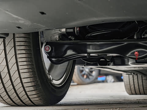 2025�� 2.0L e:PHEV ����