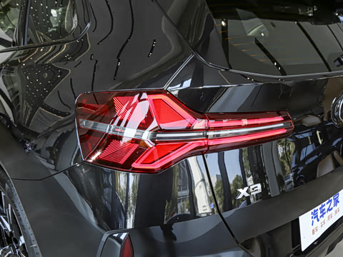 2026�� M50 xDrive