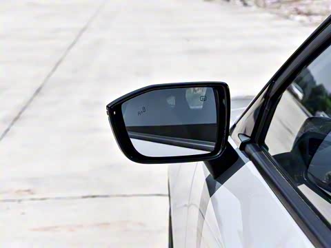 2025�� ������ 2.0T ������