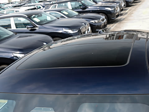 2026�� xDrive40i ������ M�˶���װ