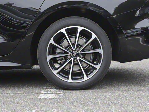 2026�� 2.0T �˶���