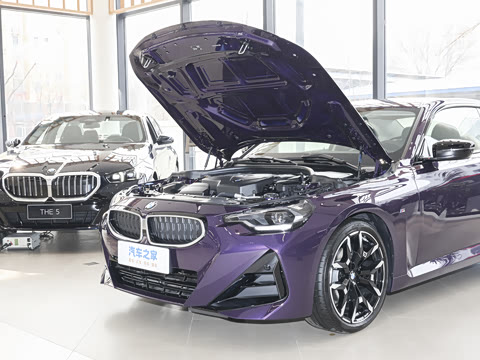 2026�� 225i M�˶���ҹ��װ