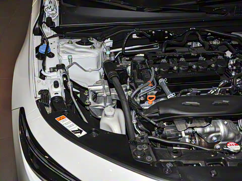 2025�� 240TURBO �ֶ����ٰ�