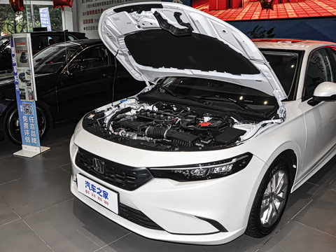 2025�� 240TURBO �ֶ����ٰ�